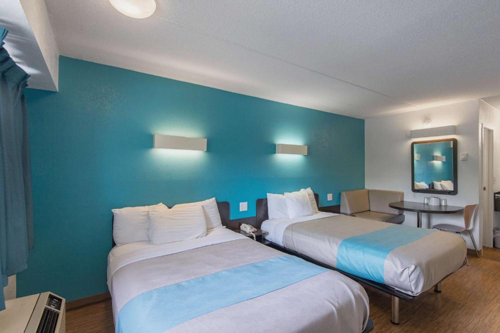 Double bed - Disability Access - Non-Smoking  interior